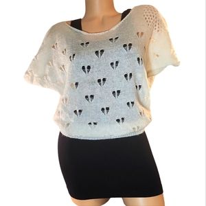 SWEATER M WHITE OPALESCENTS OPEN KNIT DECONSTRUCTED HEART SWEATER